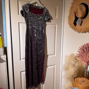 On n’est pas des Anges Dress